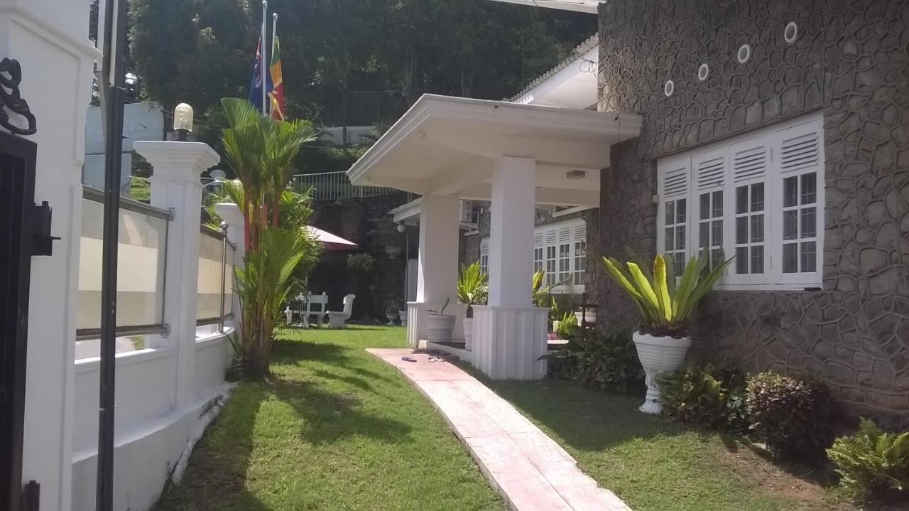 Anna Shanthi Villa Kandy Exterior foto